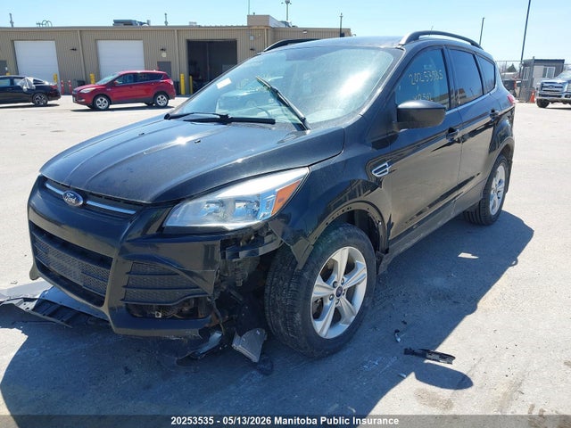 1FMCU9GX9EUB35112 Ford ESCAPE SE