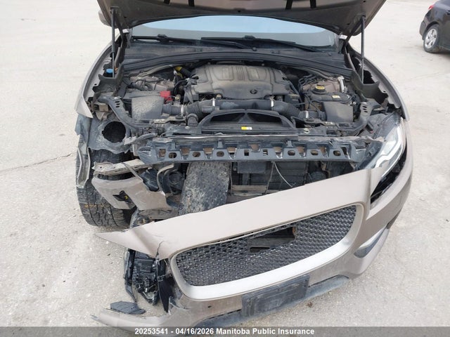 SADCL2BV2HA894778 Jaguar F-pace 35t R-sport