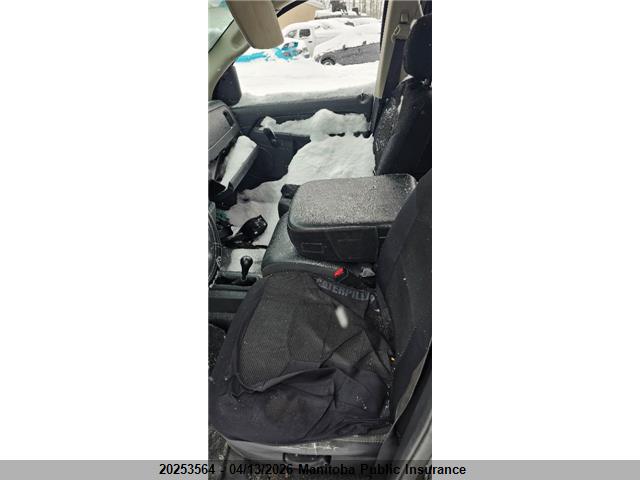 20253564 :رقم المزاد ، 1D7HU18D75J559637 vin ، 2005 Dodge Ram 1500 Quad Cab مزاد بيع