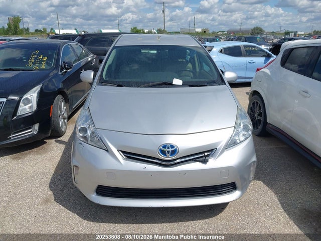 Toyota PRIUS V 2014 JTDZN3EUXEJ003222 Image 13