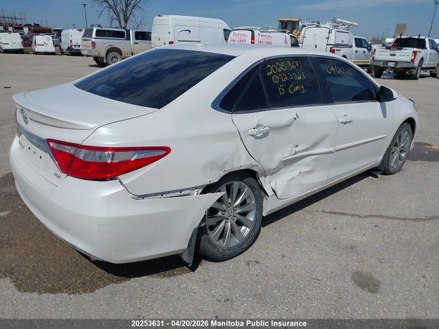 20253631 :رقم المزاد ، 4T1BF1FKXFU923721 vin ، 2015 Toyota Camry Xle مزاد بيع