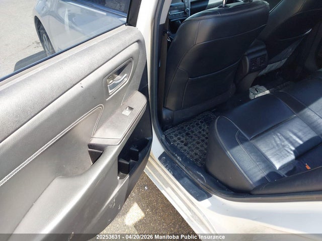 20253631 :رقم المزاد ، 4T1BF1FKXFU923721 vin ، 2015 Toyota Camry Xle مزاد بيع