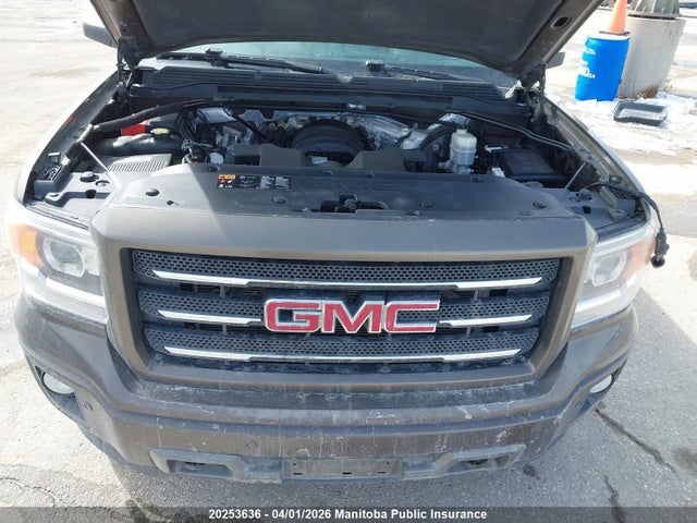 20253636 :رقم المزاد ، 3GTU2VEC7FG148386 vin ، 2015 Gmc Sierra 1500 Slt Crew Cab مزاد بيع