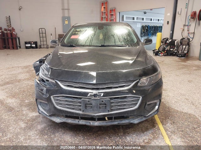 1G1ZD5ST1JF250421 Chevrolet MALIBU LT