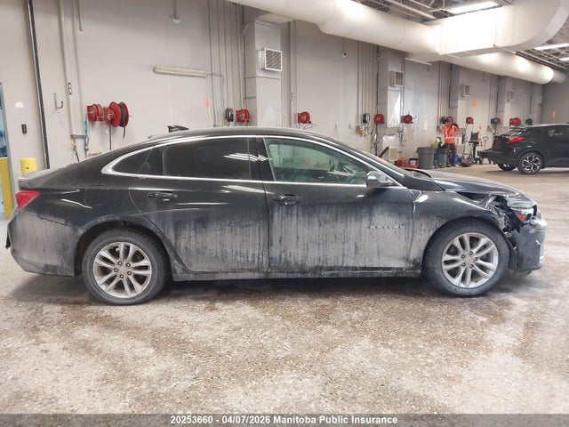 1G1ZD5ST1JF250421 Chevrolet MALIBU LT