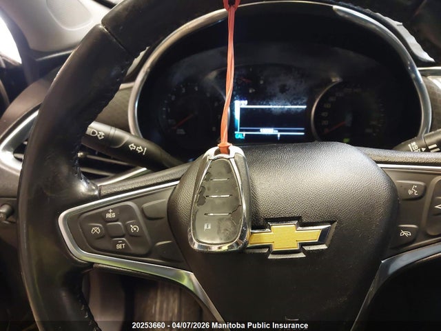 1G1ZD5ST1JF250421 Chevrolet MALIBU LT