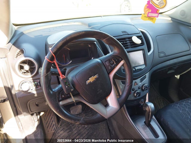 3GNCJPSB7GL236084 Chevrolet Trax Lt