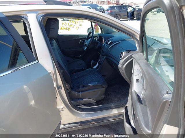 3GNCJPSB7GL236084 Chevrolet Trax Lt