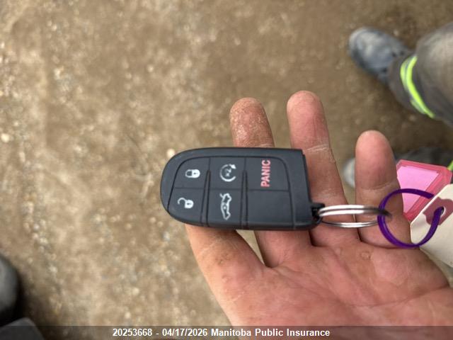 Chrysler 200 C 2016 1C3CCCCB7GN151485 Image 11