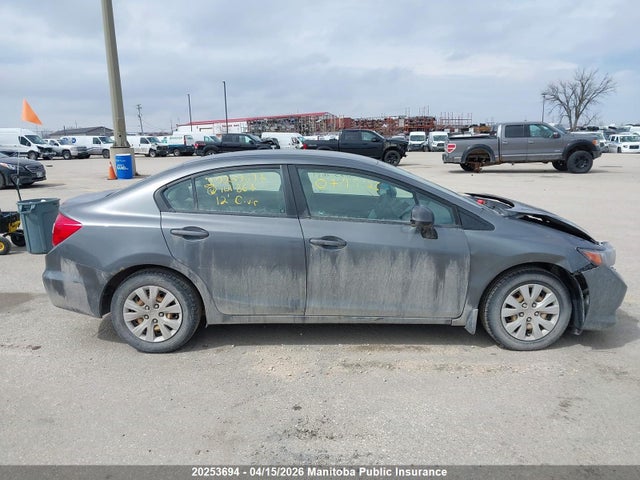 2012 Honda Civic Lx მანქანა იყიდება აუქციონზე, vin: 2HGFB2F48CH101864, აუქციონის ნომერი: 20253694
