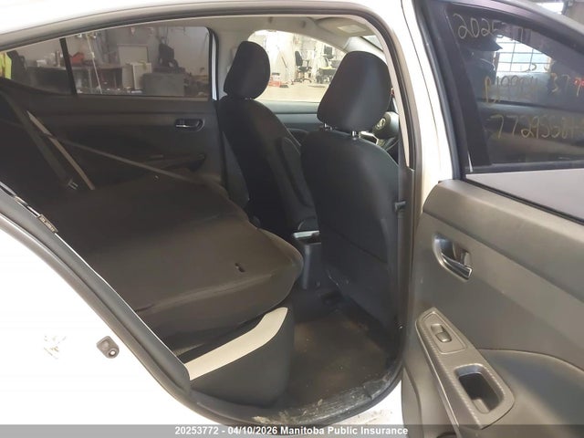 2021 Nissan Versa 1.6 Sv მანქანა იყიდება აუქციონზე, vin: 3N1CN8EV1ML877061, აუქციონის ნომერი: 20253772