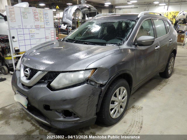 20253802 :رقم المزاد ، 5N1AT2MT7FC830425 vin ، 2015 Nissan Rogue S مزاد بيع