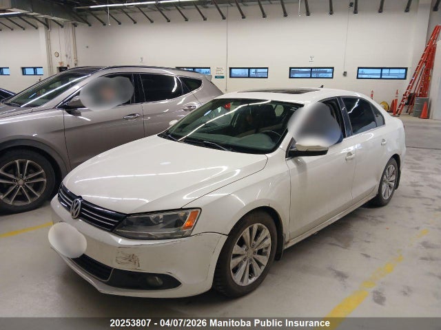 20253807 :رقم المزاد ، 3VWLX7AJ2DM450693 vin ، 2013 Volkswagen Jetta 2.5 Highline مزاد بيع