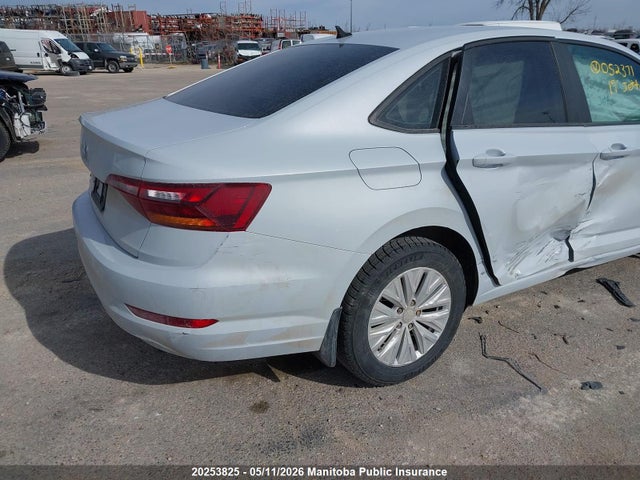 3VWC57BU1KM052371 Volkswagen Jetta 1.4 Tsi