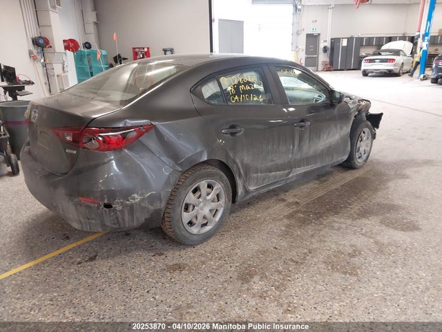 JM1BN1U79J1188262 Mazda Mazda3 Gx Sky