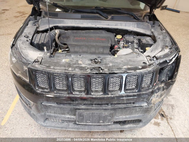 3C4NJDBB3JT398186 Jeep Compass North
