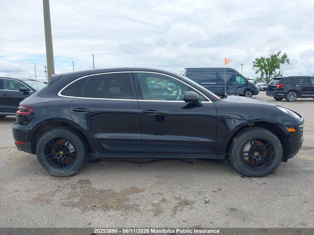 Porsche MACAN S 2015 WP1AB2A50FLB51429 Image 13
