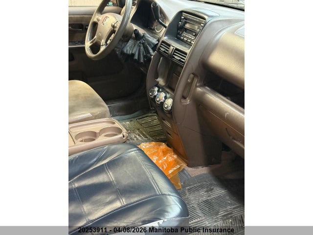 20253911 :رقم المزاد ، JHLRD78803C811995 vin ، 2003 Honda Cr-v مزاد بيع