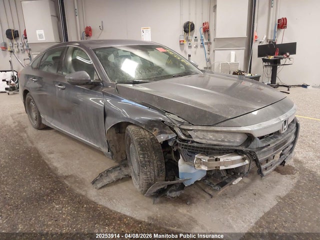 1HGCV1F99JA802604 Honda Accord Touring