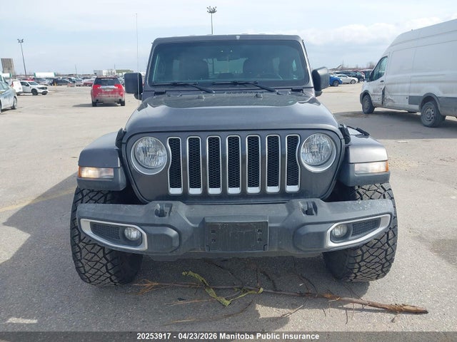 1C4HJXEGXMW833032 Jeep Wrangler Unlimited Sahara