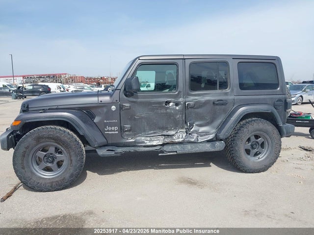 1C4HJXEGXMW833032 Jeep Wrangler Unlimited Sahara