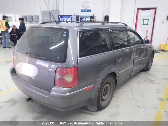 20253919 :رقم المزاد ، WVWCE63B15E159764 vin ، 2005 Volkswagen Passat Tdi مزاد بيع