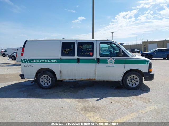 2013 Chevrolet Express 1500 Cargo Van მანქანა იყიდება აუქციონზე, vin: 1GCSGAFX6D1128001, აუქციონის ნომერი: 20253932