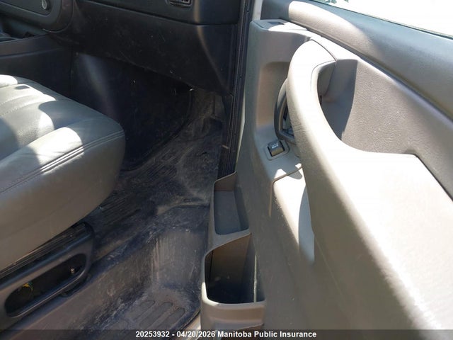 2013 Chevrolet Express 1500 Cargo Van მანქანა იყიდება აუქციონზე, vin: 1GCSGAFX6D1128001, აუქციონის ნომერი: 20253932
