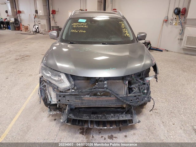 5N1AT2MV1HC849895 Nissan Rogue Sl