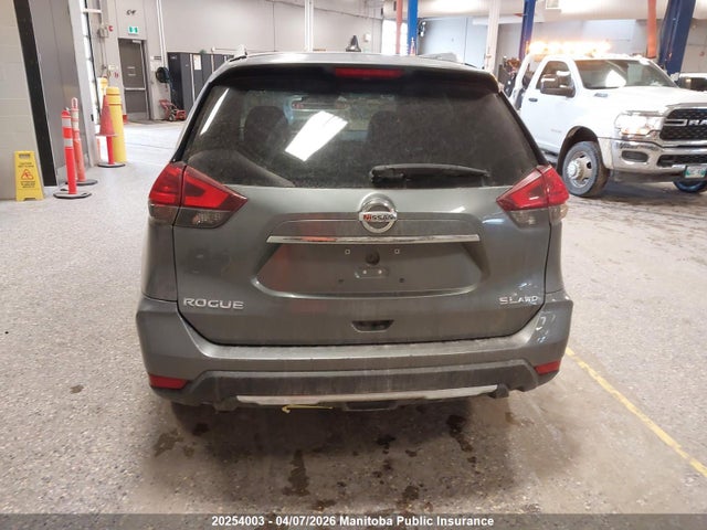 5N1AT2MV1HC849895 Nissan Rogue Sl