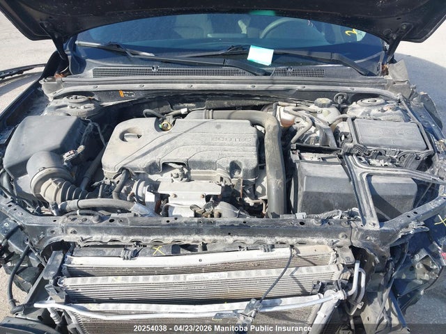 1G1ZD5STXMF025340 Chevrolet MALIBU LT