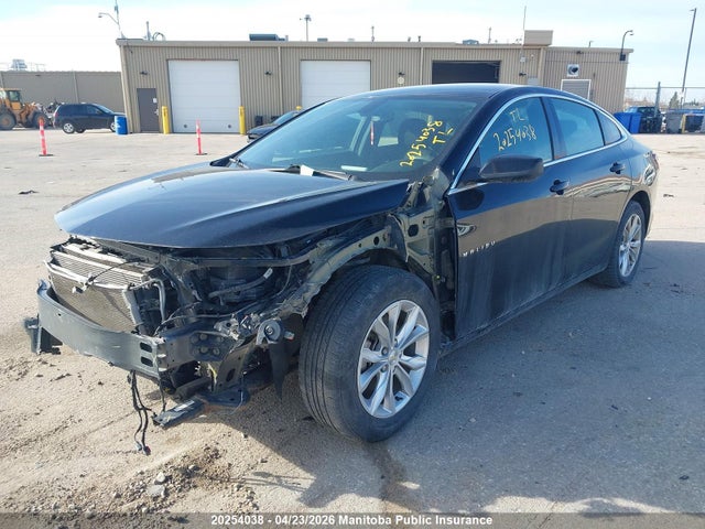 1G1ZD5STXMF025340 Chevrolet MALIBU LT