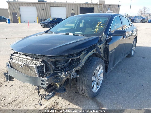 1G1ZD5STXMF025340 Chevrolet MALIBU LT