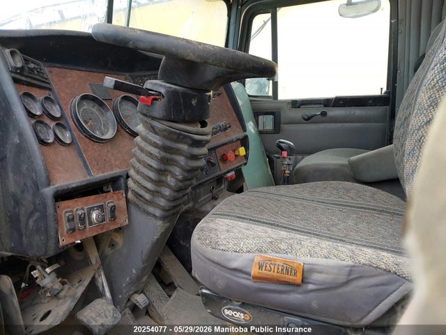 Продаж на аукціоні авто 2004 Kenworth , vin: 1XKDDB9X34R973798, номер лоту: 20254077