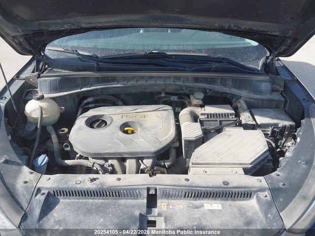 KM8J3CA48JU727973 Hyundai Tucson