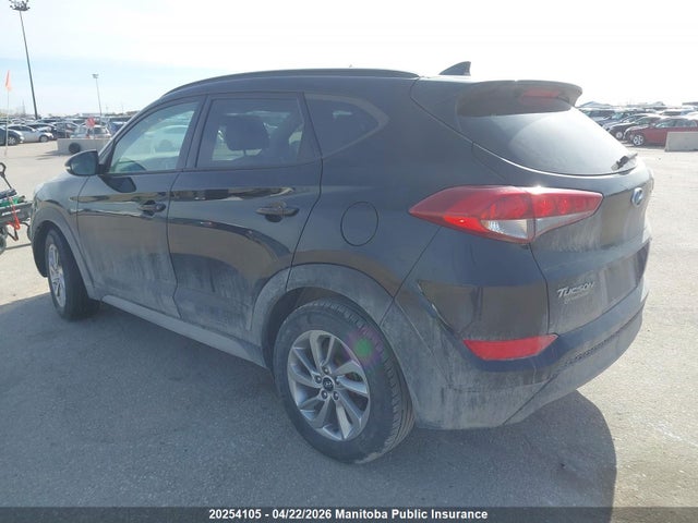 KM8J3CA48JU727973 Hyundai Tucson