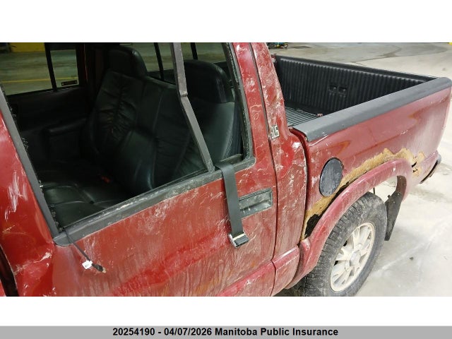 20254190 :رقم المزاد ، 1GTDT13W22K230421 vin ، 2002 Gmc Sonoma Crew Cab مزاد بيع