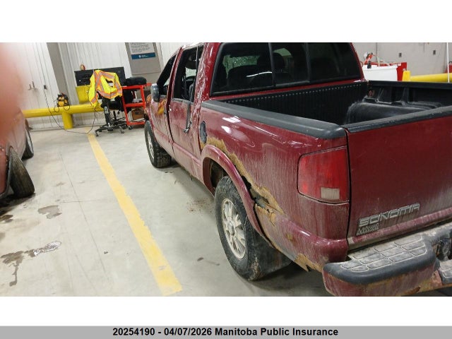 20254190 :رقم المزاد ، 1GTDT13W22K230421 vin ، 2002 Gmc Sonoma Crew Cab مزاد بيع