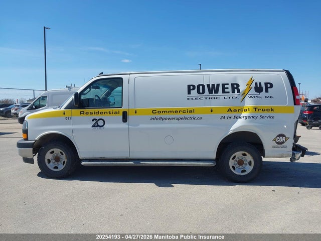 1GTW7AFG1K1277916 GMC Savana 2500 Cargo Van