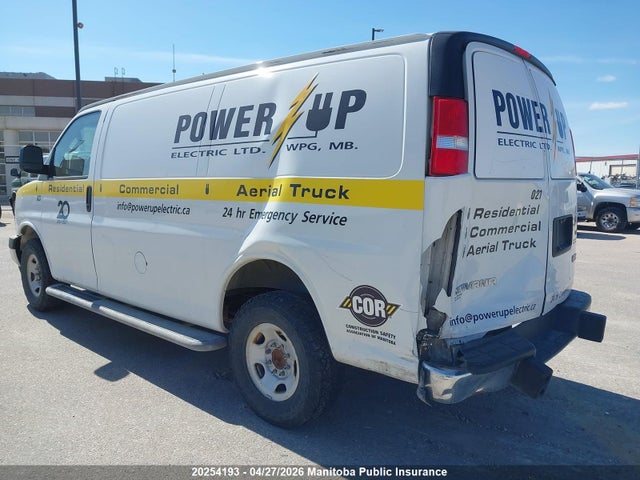 1GTW7AFG1K1277916 GMC Savana 2500 Cargo Van