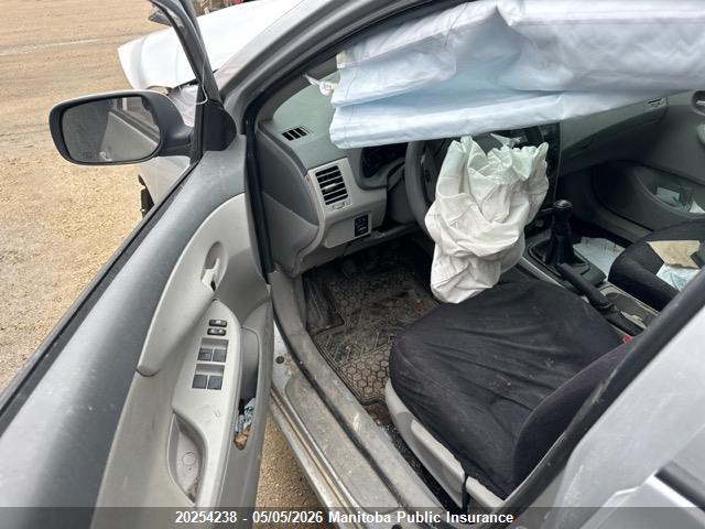 20254238 :رقم المزاد ، 2T1BU40E79C028932 vin ، 2009 Toyota Corolla Ce مزاد بيع