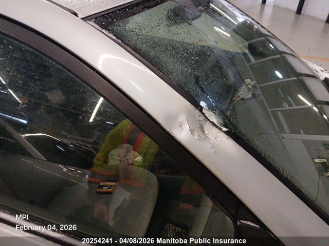 20254241 :رقم المزاد ، 2T1BR32E73C776936 vin ، 2003 Toyota Corolla Le مزاد بيع