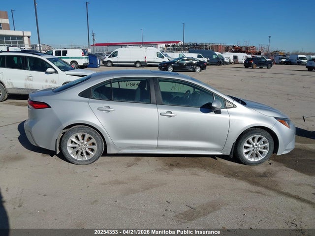 2022 Toyota Corolla Le მანქანა იყიდება აუქციონზე, vin: 5YFBPMBEXNP376884, აუქციონის ნომერი: 20254353