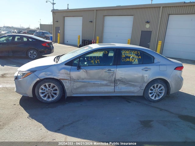 2022 Toyota Corolla Le მანქანა იყიდება აუქციონზე, vin: 5YFBPMBEXNP376884, აუქციონის ნომერი: 20254353