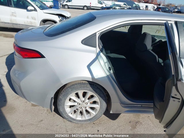 2022 Toyota Corolla Le მანქანა იყიდება აუქციონზე, vin: 5YFBPMBEXNP376884, აუქციონის ნომერი: 20254353