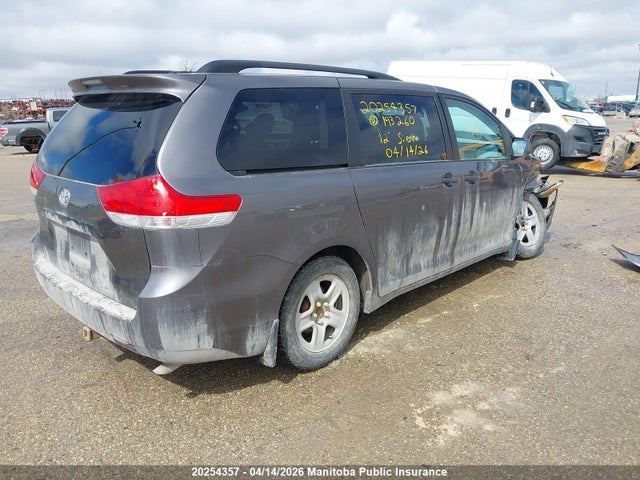 2012 Toyota Sienna V6 მანქანა იყიდება აუქციონზე, vin: 5TDZK3DC0CS193260, აუქციონის ნომერი: 20254357