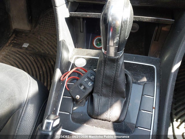 20254362 :رقم المزاد ، 1VWCN7A33DC022558 vin ، 2013 Volkswagen Passat 2.0 Tdi مزاد بيع