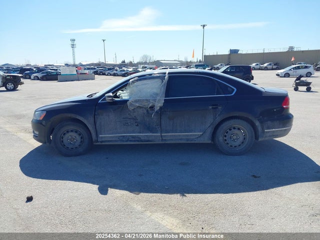 20254362 :رقم المزاد ، 1VWCN7A33DC022558 vin ، 2013 Volkswagen Passat 2.0 Tdi مزاد بيع