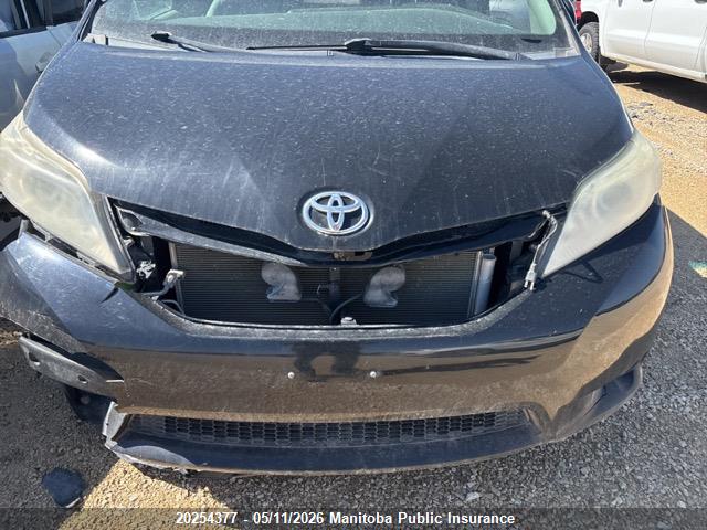 20254377 :رقم المزاد ، 5TDJK3DC8FS103726 vin ، 2015 Toyota Sienna Le V6 Le V6 مزاد بيع