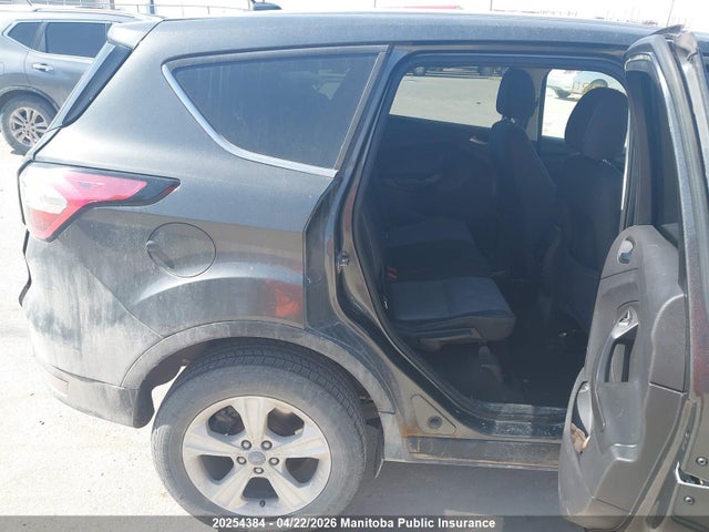 Продажа на аукционе авто 2017 Ford Escape Se, vin: 1FMCU9GD5HUE11246, номер лота: 20254384